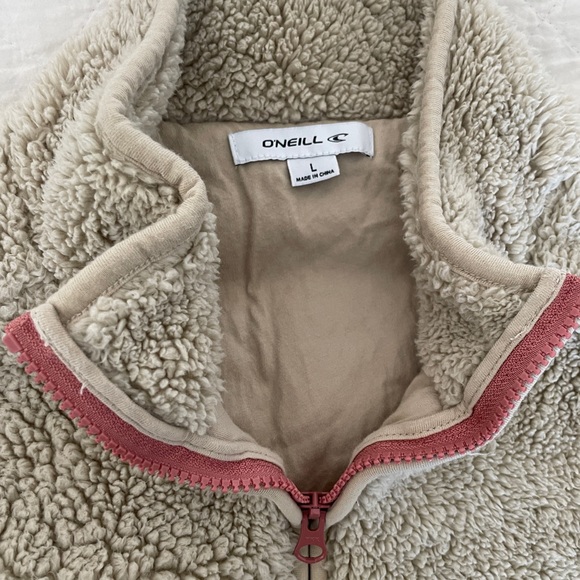 Cropped teddy bear fleece sweater - Picture 2 of 2